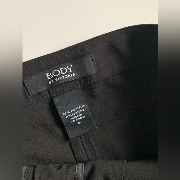 Body by Victoria Black Button Down Pleated Skirt - Picture 3 of 3